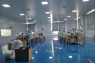 Packing Room for PTFE Cookware